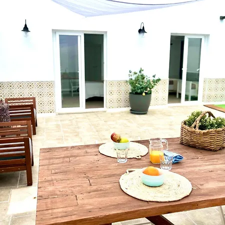 Casa Caladero Holiday home *