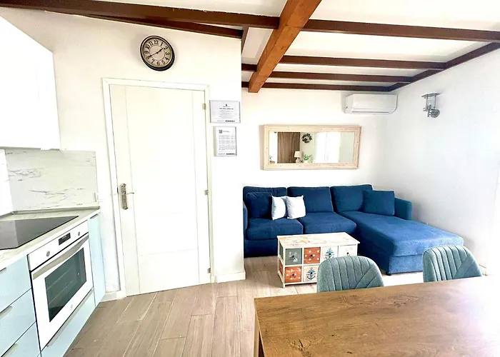 Casa Caladero بيت للعطل